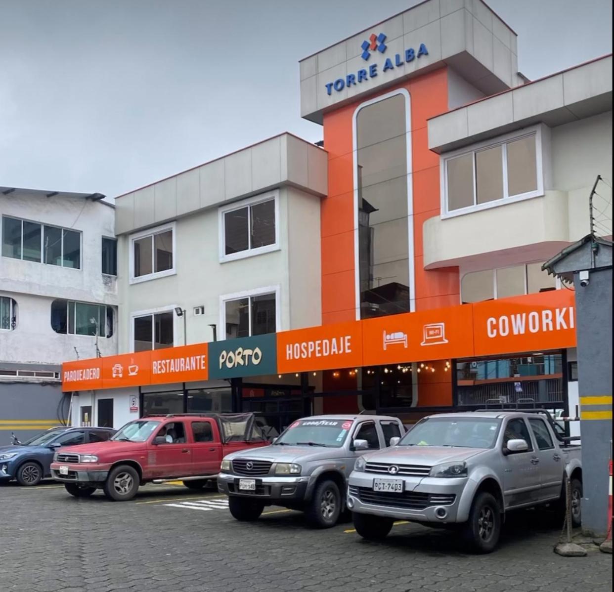 Torre Alba Aparthotel Санто Доминго де лос Колорадос Екстериор снимка