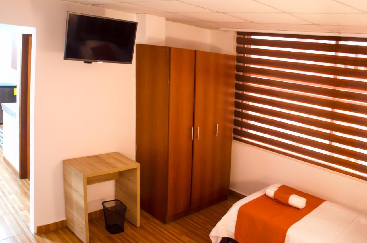 Torre Alba Aparthotel Санто Доминго де лос Колорадос Екстериор снимка